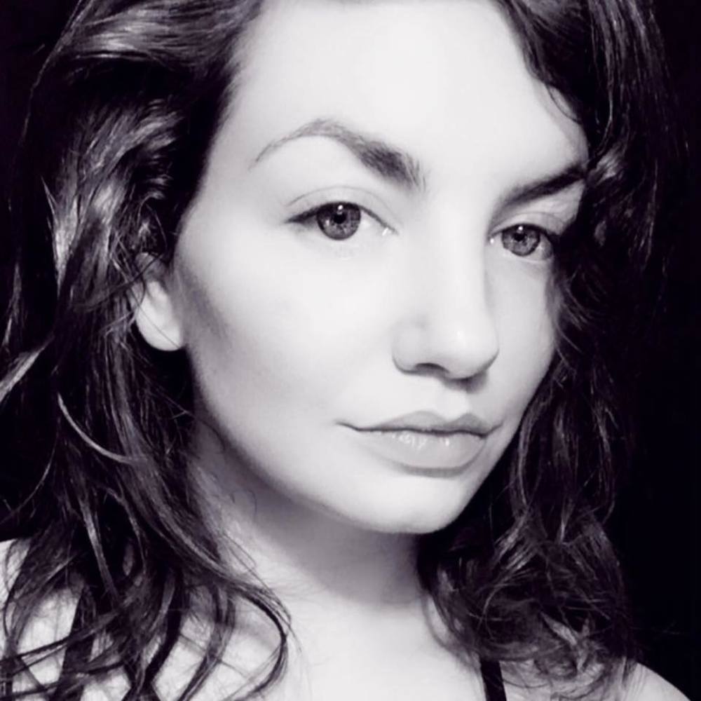 Meet your Posher, Hiedi